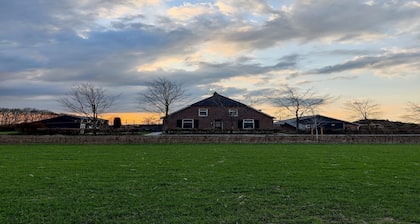 Farmhouse in Silvolde with Hot Tub