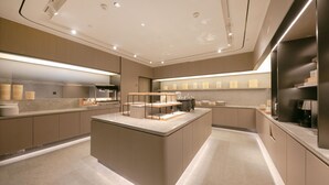 Unclassified image, 2 of 44, button - Ji Hotel (Beijing)