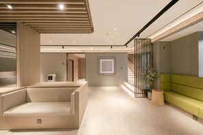 Unclassified image, 3 of 44, button - Ji Hotel (Beijing)