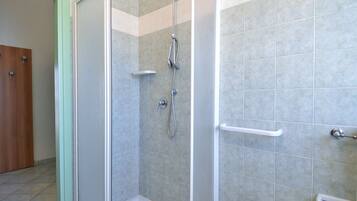 Regadera y bidet