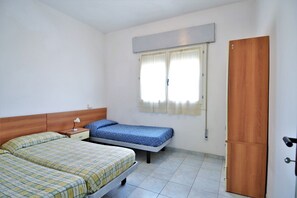 4 bedrooms