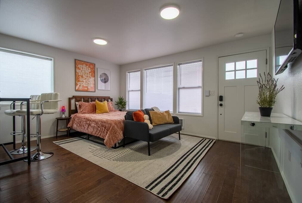 Dreamy 70's Inspired Studio