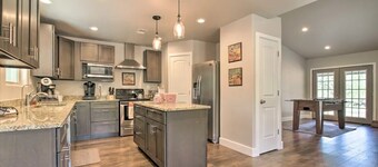 Hidden Treasure Hill Country Villa