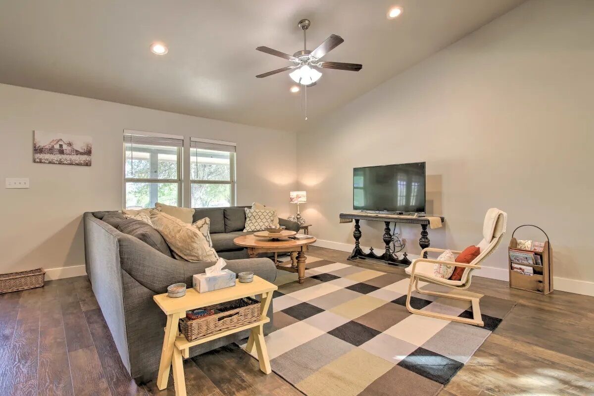 Hidden Treasure Hill Country Villa