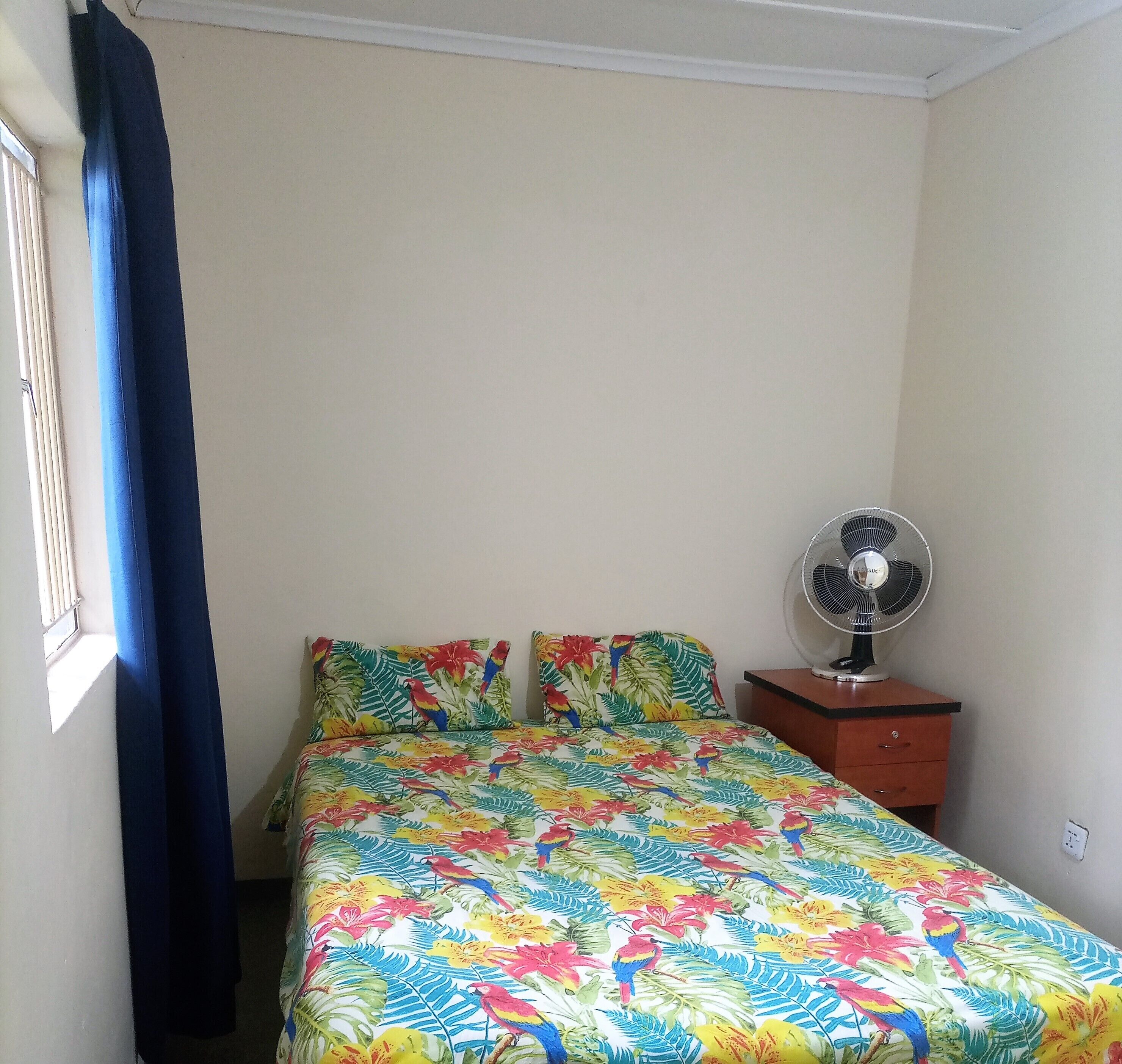 2 bedrooms, iron/ironing board, travel cot, free WiFi