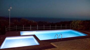 Apartment, 1 Queen Bed | Pool | Outdoor pool