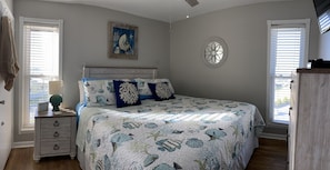 2 chambres, fer et planche à repasser, lit parapluie, Wi-Fi gratuit