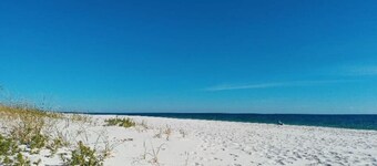 Sunsets and Serenity on Perdido Bay- 2 Kayaks+Pool