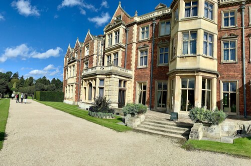 Pet-friendly Central Norfolk Broads Retreat