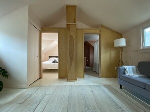 1 bedroom, free WiFi, bed sheets - Modern Cottage 1 (The Lorca, Catskills) - 10 min to Belleayre, 25 min to Windham (Shandaken)