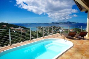 Outdoor pool - Ginger Thomas Villa in Cruz Bay (Cruz Bay)