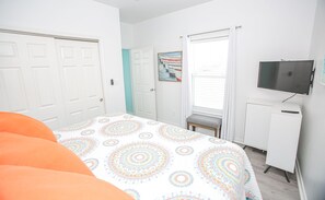 3 chambres, fer et planche à repasser, Wi-Fi gratuit, draps fournis