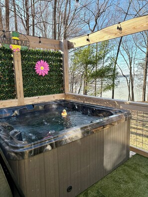 Bain à remous extérieur