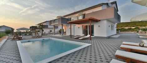 Außenpool, beheizter Pool