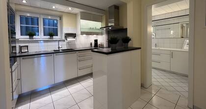 Tilia-Domizil - 80m² mit fantastischem Bergblick in absoluter Ruhe!