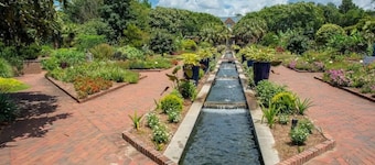 Perfect Private Getaway in the Heart of Columbia!