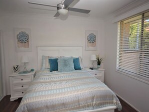 3 bedrooms, iron/ironing board, travel cot, bed sheets