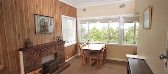 The Outlook - your next holiday destination, breathtaking water views!