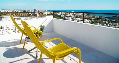 New Villa Marrachinho, Privileged sea view