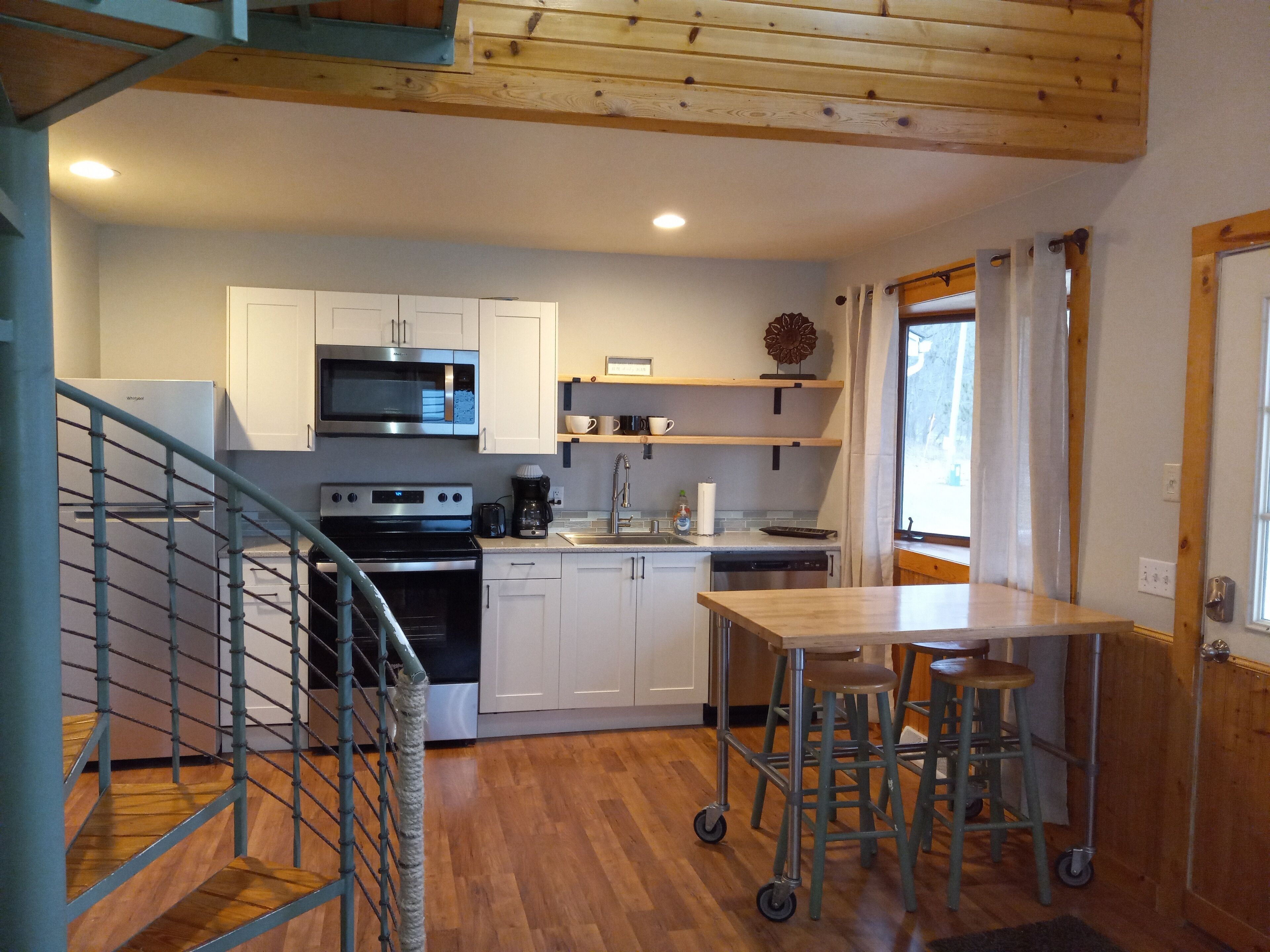 Badger Digs - A Lofted Condo on the Wisconsin River