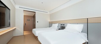 Ji Hotel