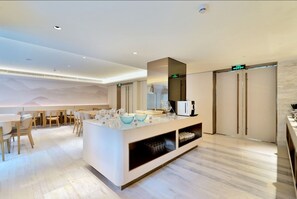 Unclassified image, 4 of 35, button - Ji Hotel (Hangzhou)