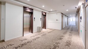 Unclassified image, 2 of 18, button - Hanting Hotel (Suzhou)