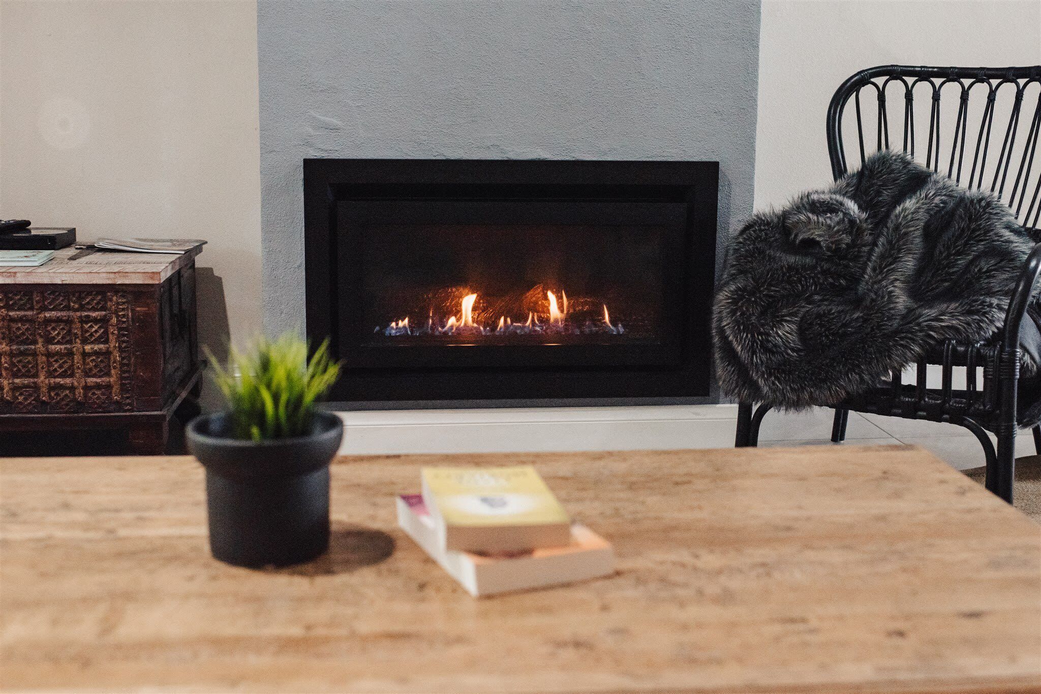 1 bedroom Pool Side Apartment — image 3