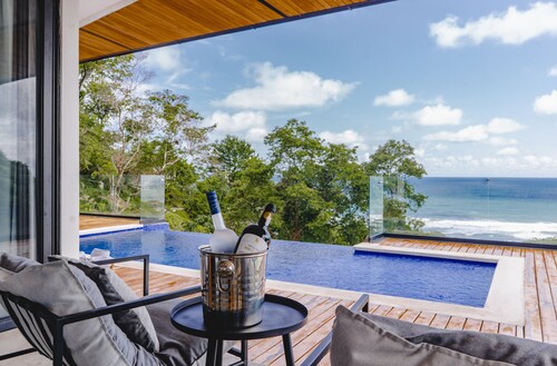 Ocean View Casa Nina, Santa Teresa - 2 Bedrooms!