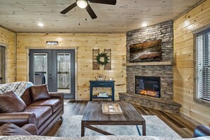 Smart TV, fireplace, video games, books