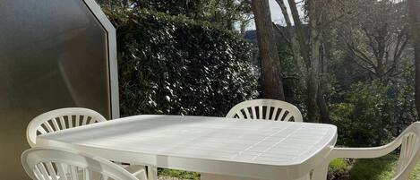 Restauration en plein air