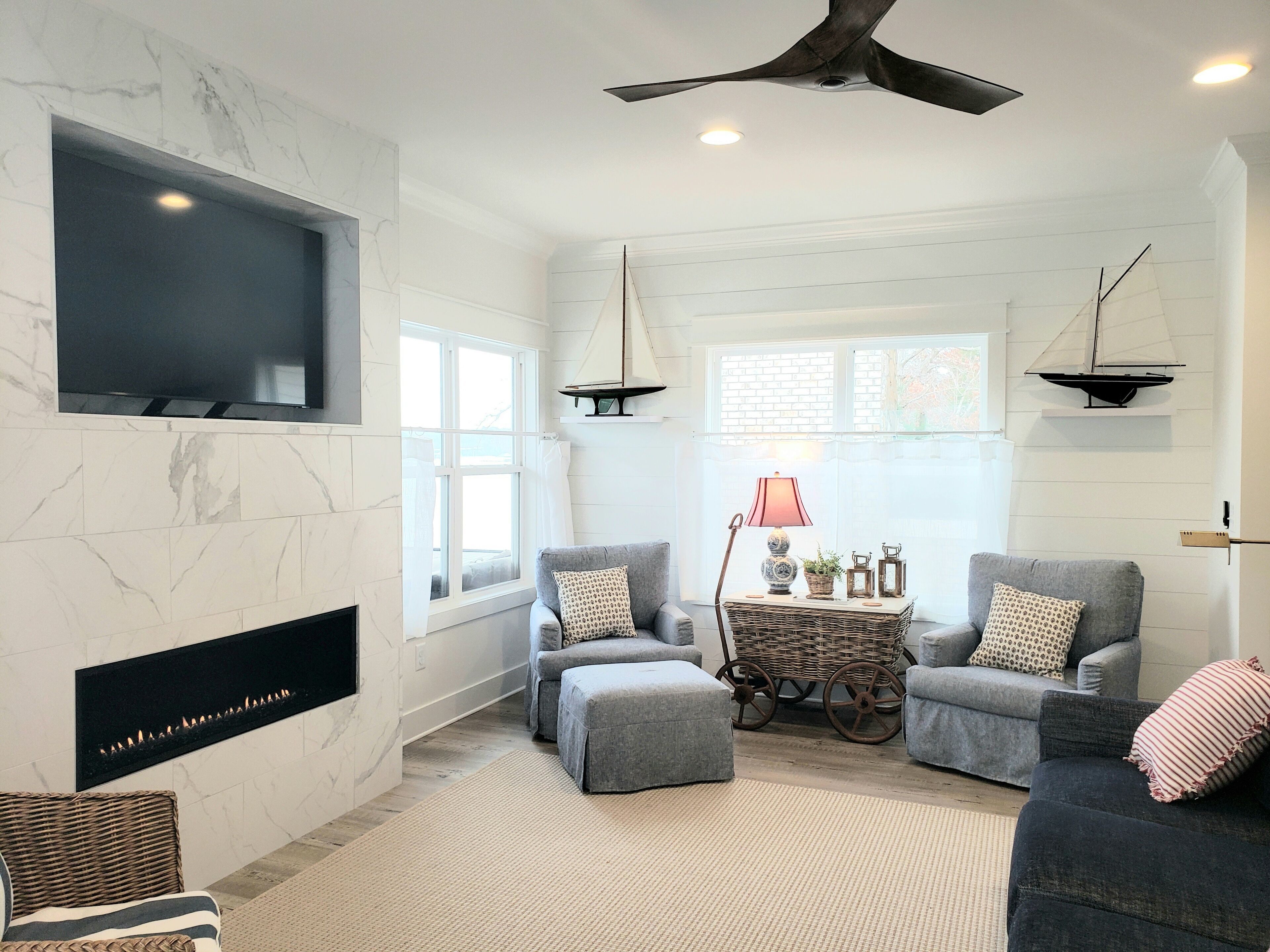 NEW! Tim's Ford Lakefront Home