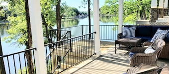 Tim's Ford Lakefront Home