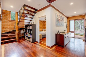 Interior - Luxury Bush Retreat- Sleeps 12- Near Beach & Town- Super Winter & Spring Special (Burnside Margaret River)