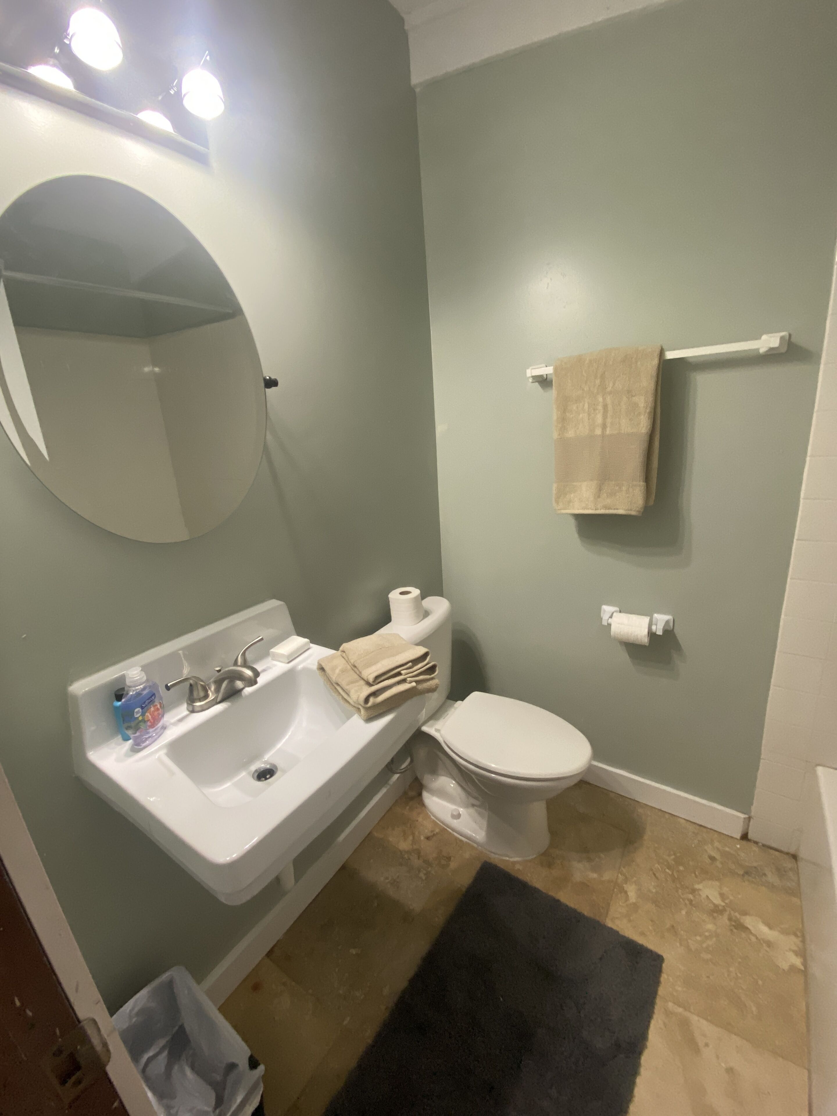 Shell Harbour Resort Cabin #4