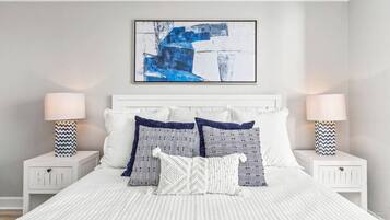 Iron/ironing board, WiFi (free), bed sheets