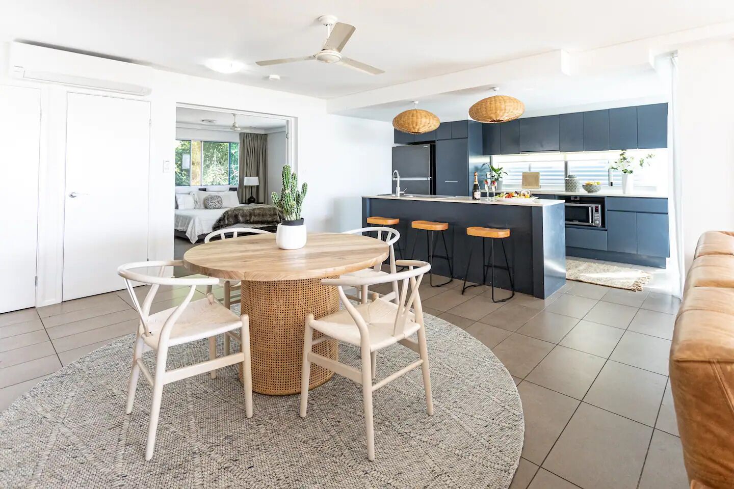 Whitsunday view BOHO apartment in Airlie Beach — image 15