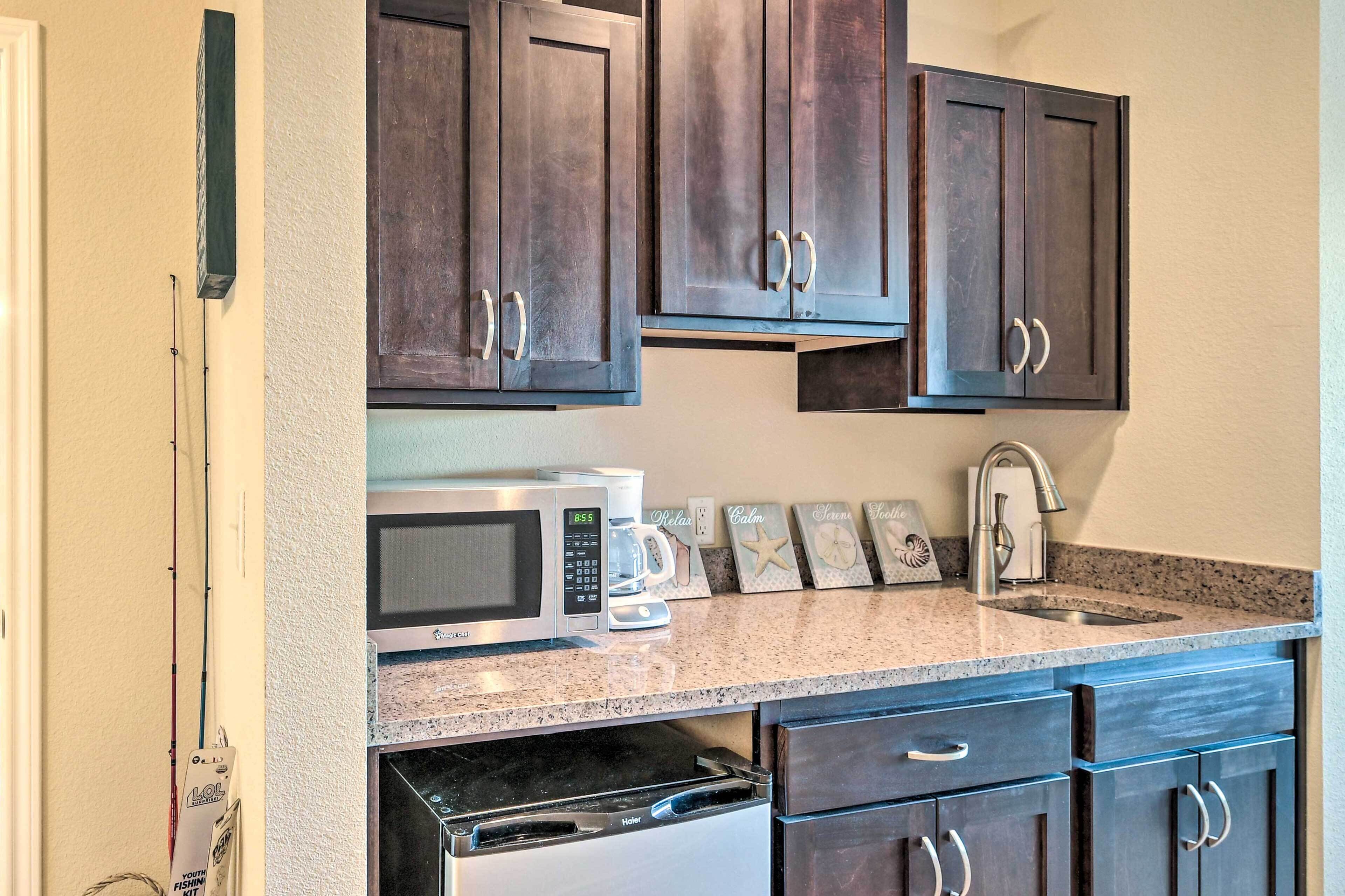 Stylish Studio at Richland-Chambers Reservoir