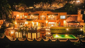Exterior - Casa Bella - Beach Access, Pool & Spa, Sleeps 14 (Todos Santos)