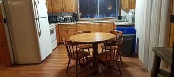 Mountain Trout Camp - Lakehouse