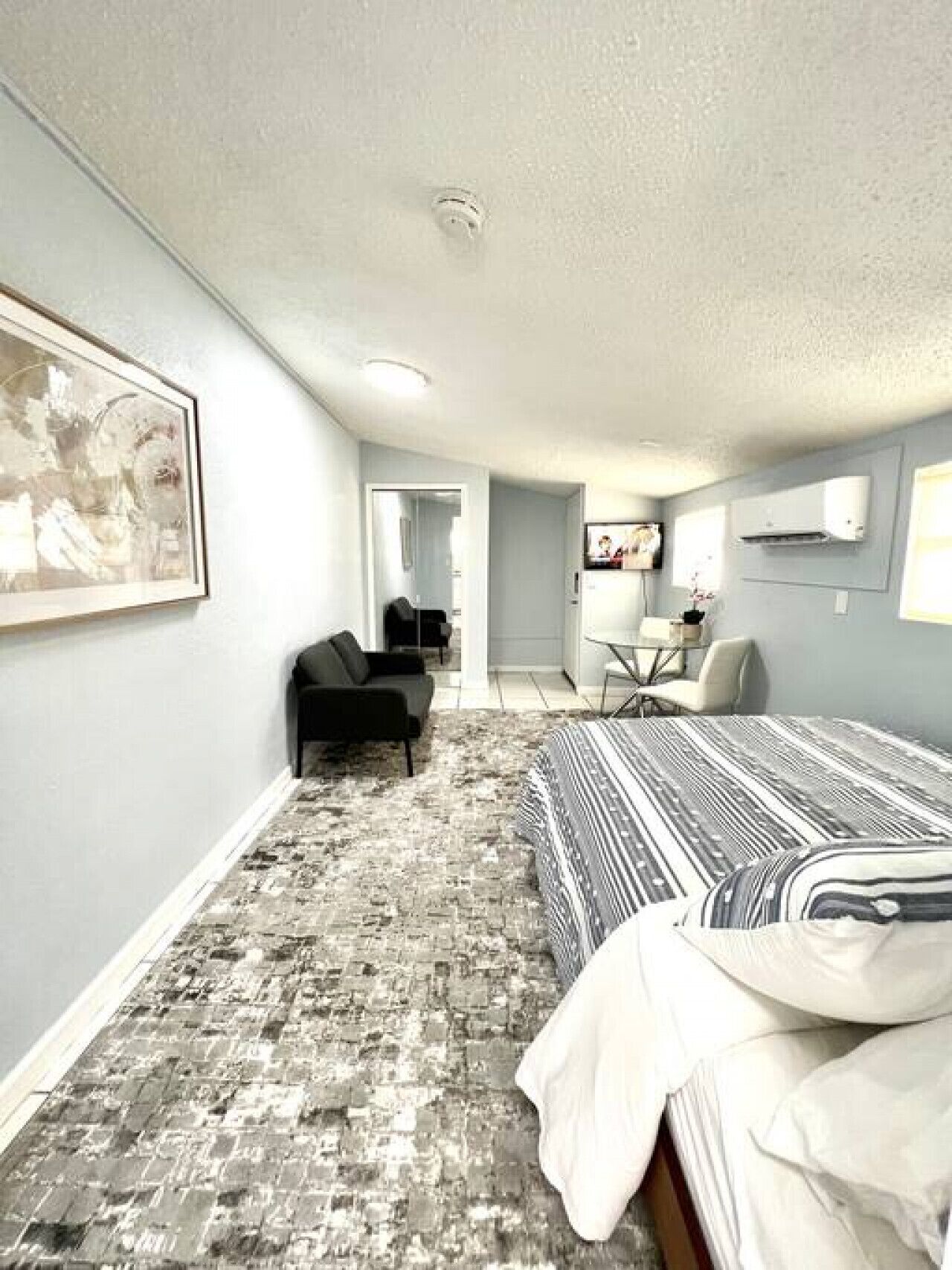 The Ultimate Getaway Bungalow in West Palm Beach