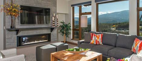 Flat-screen TV, fireplace