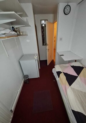 3 bedrooms, iron/ironing board, free WiFi