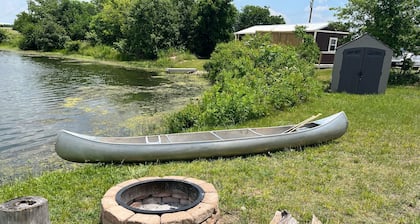 Hot Tub - Lake Front Lodge - Private