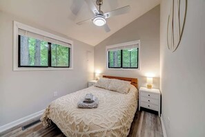 2 makuuhuonetta, Wi-Fi, vuodevaatteet