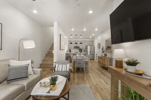 Condo, 3 Bedrooms | Living area | Smart TV