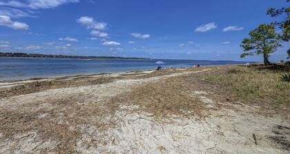 Sea Pines | Bluff Villas 1686 | Walk to Beach & Salty Dog