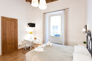 1 Schlafzimmer, Bügeleisen/Bügelbrett, kostenloses WLAN, Bettwäsche