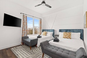 4 habitaciones, tabla de planchar con plancha y wifi 