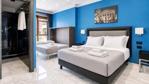 2 bedrooms, iron/ironing board, WiFi, bed sheets - AR ROOMS ROME   yellow&Blue Family (ROMA)